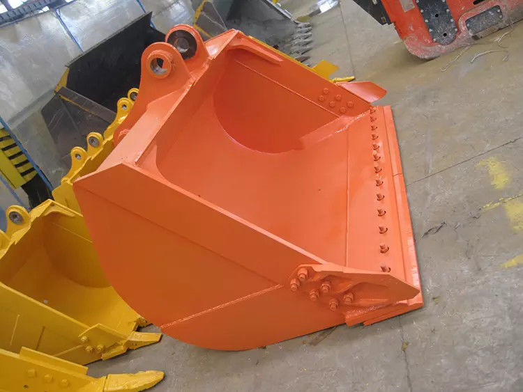 90180 Degree Excavator Tilt Bucket For Komatsu PC200 PC250