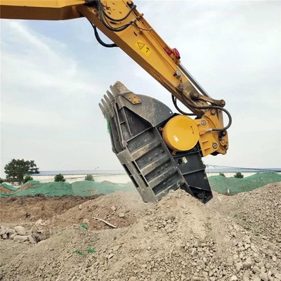 10-20 ton heavy duty excavator bucket for sale,the bucket capacity is 0.4-0.8 cbm and it can be chose by customer.