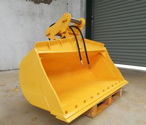 45 Degrees Excavator Tilt Bucket For Earth Moving Machinery Digger