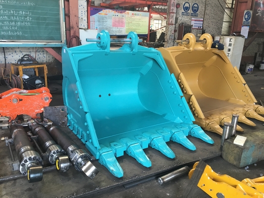 OEM Heavy Duty Bucket For 70 Ton Machine 4.3 Cbm Wear Resistant Blocks