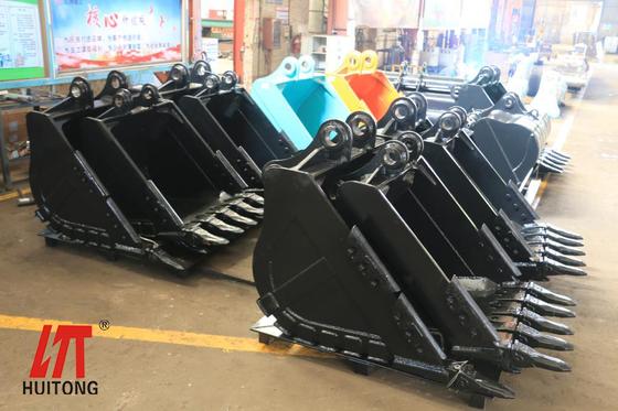 Heavy Loads Excavator Rock Bucket High Strength Steel Cutting Edges