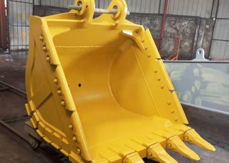 Heavy Duty Q355 Excavator Rock Bucket With Strength Teeth 700-1000kg Yellow/Black Color
